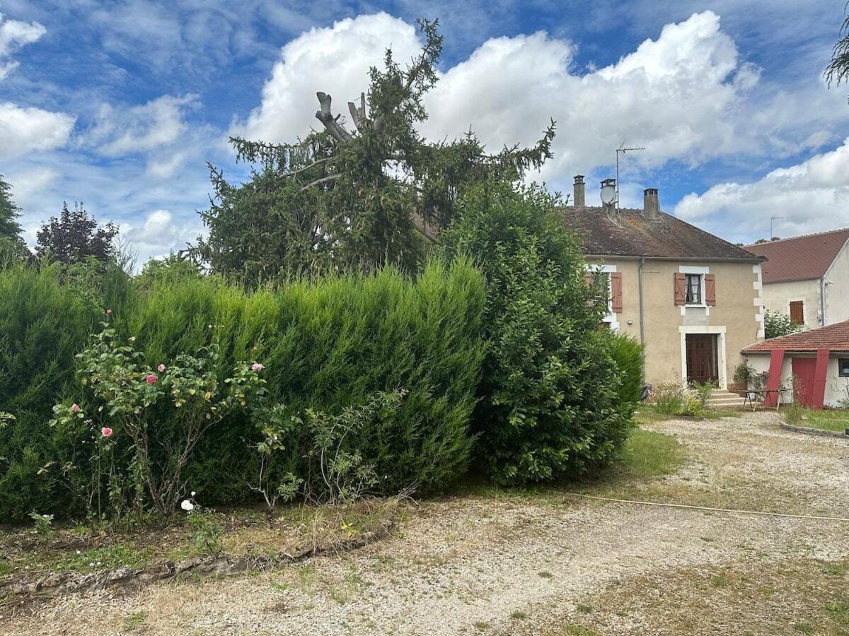Maison Du Vignoble A 5 Minutes De Chablis Beine Exterior foto